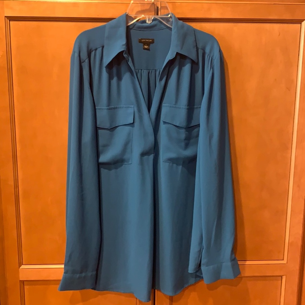 Ann Taylor blouse size L